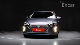 HYUNDAI IONIQ HYBRID 2016