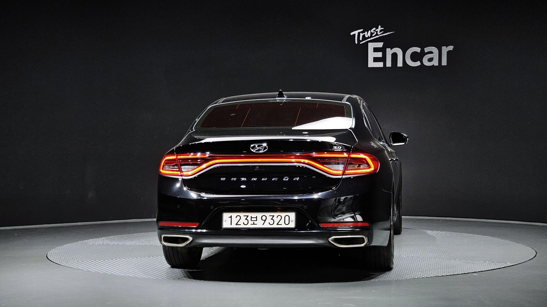 HYUNDAI GRANDEUR IG 2017