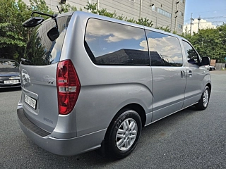 HYUNDAI STAREX GRAND 2019