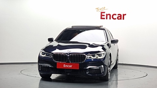 BMW 7-SERIES G11 2018