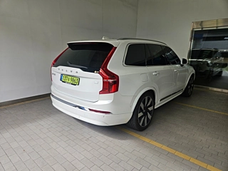 VOLVO XC90  2024