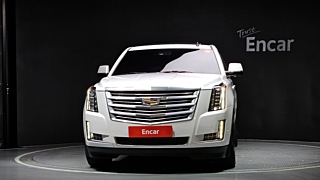 CADILLAC ESCALADE 2017