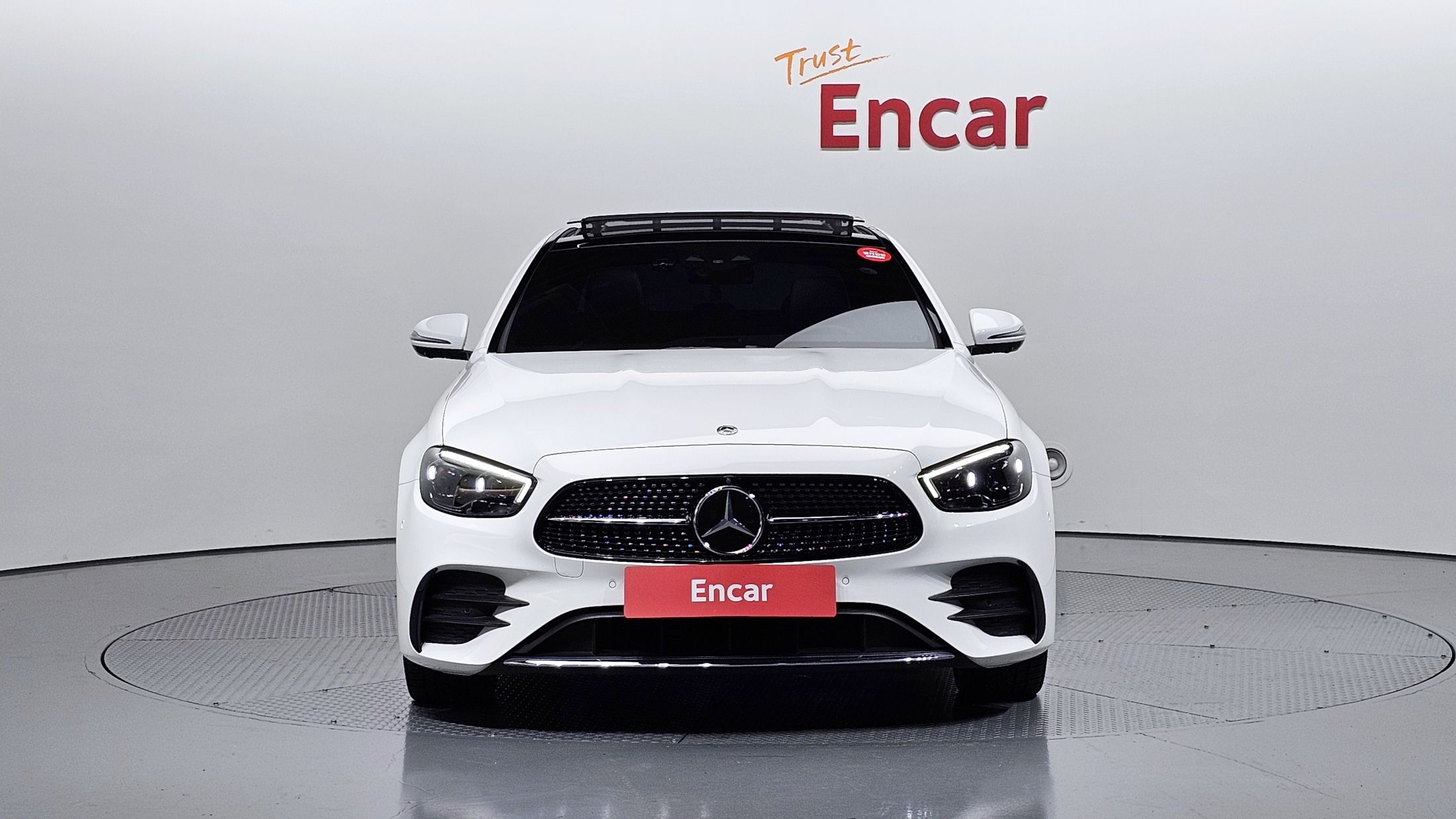 MERCEDES BENZ E-CLASS W213 2020