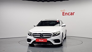 MERCEDES BENZ E-CLASS W213 2019