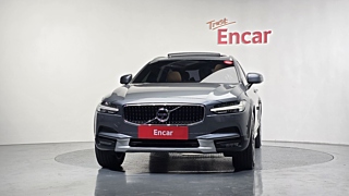 VOLVO V90 CROSS COUNTRY 2019
