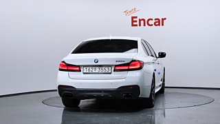 BMW 5-SERIES G30 2020