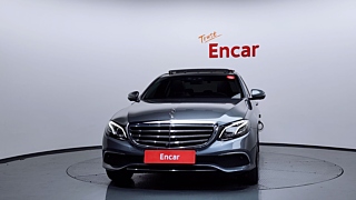 MERCEDES BENZ E-CLASS W213 2019