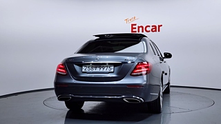 MERCEDES BENZ E-CLASS W213 2019