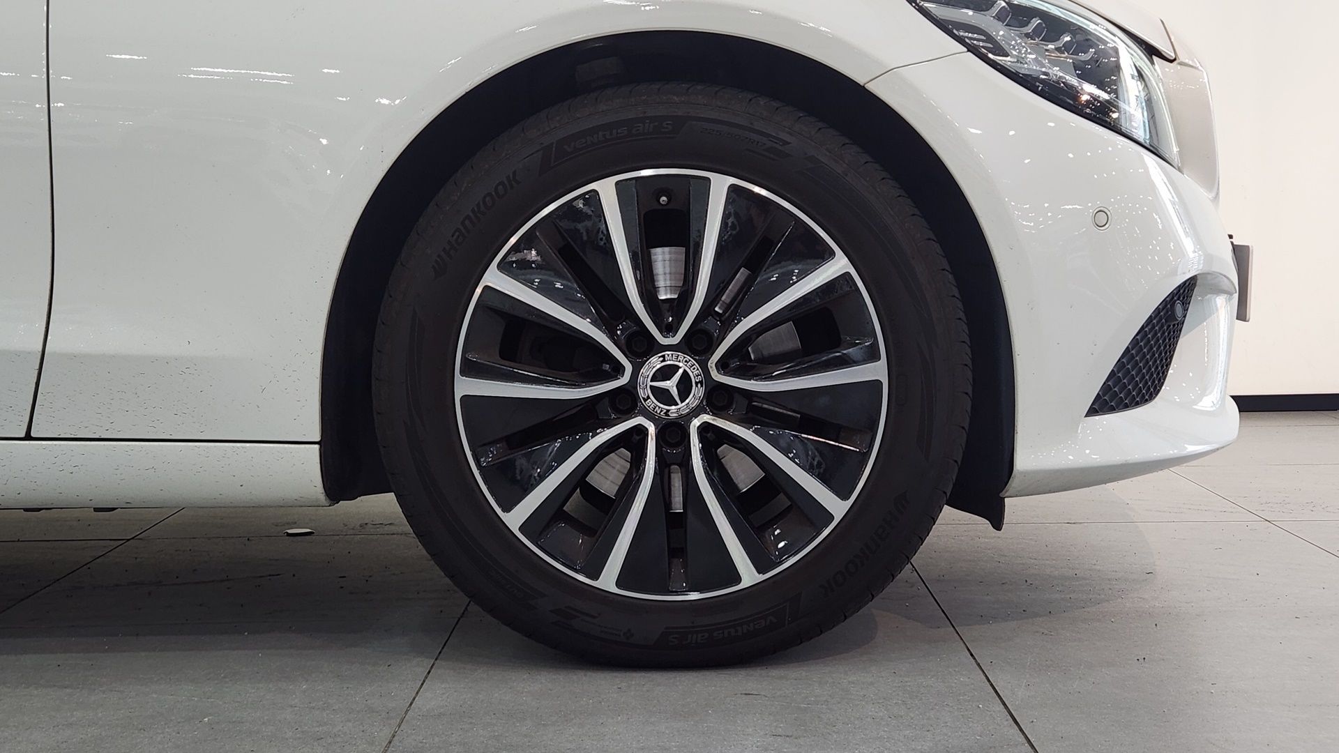 MERCEDES BENZ C-CLASS W205 2020