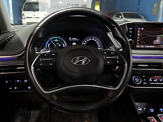 HYUNDAI SONATA HYBRID DN8 2021