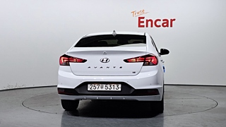 HYUNDAI AVANTE AD 2019