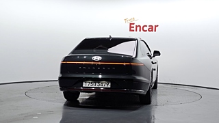 HYUNDAI GRANDEUR HYBRID GN7 2023