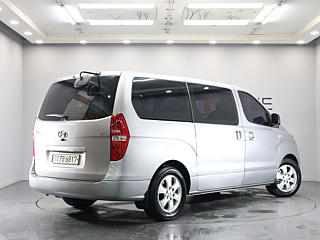 HYUNDAI STAREX GRAND 2019