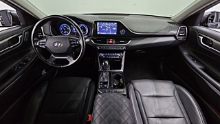 HYUNDAI GRANDEUR IG HYBRID 2018