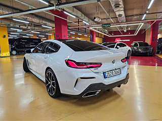BMW 8-SERIES G15 2020