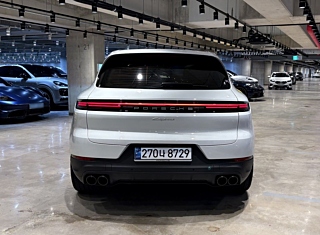 PORSCHE CAYENNE PO536  3.0 2024