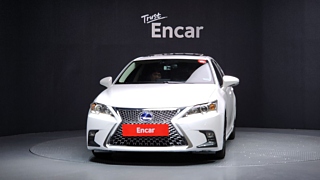 LEXUS CT200H 2018