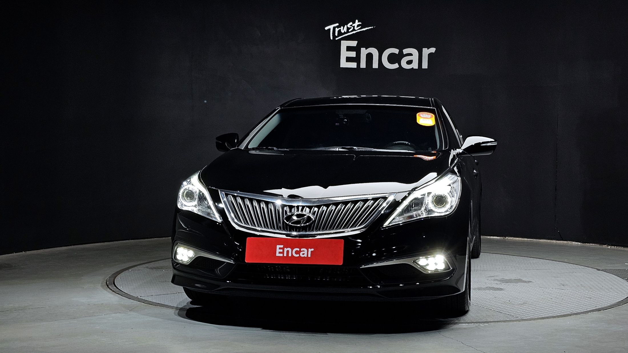HYUNDAI GRANDEUR HG 2016