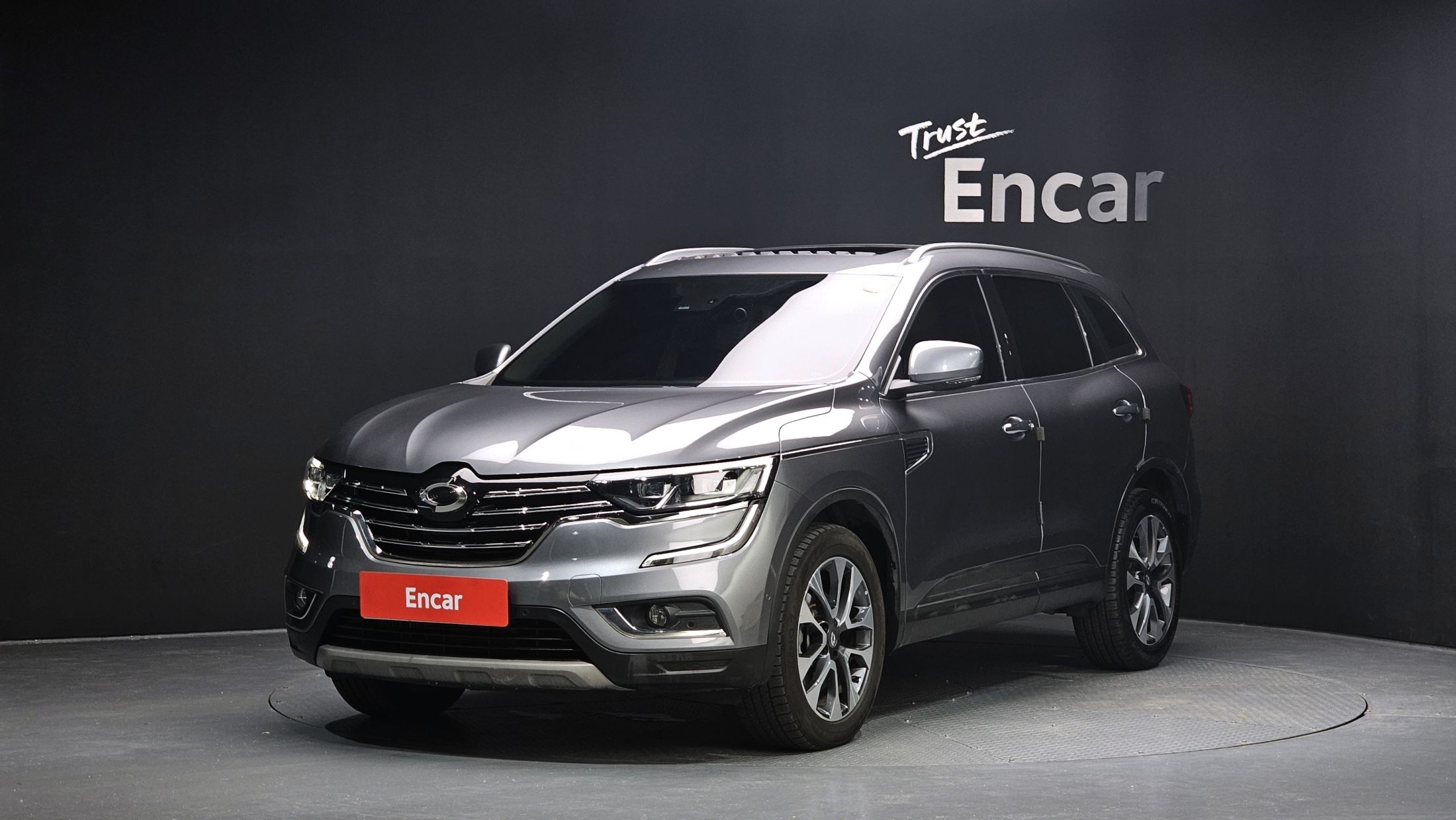 RENAULT SAMSUNG QM6