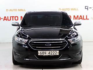 FORD TAURUS 2017