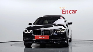 BMW 7-SERIES G11 2016