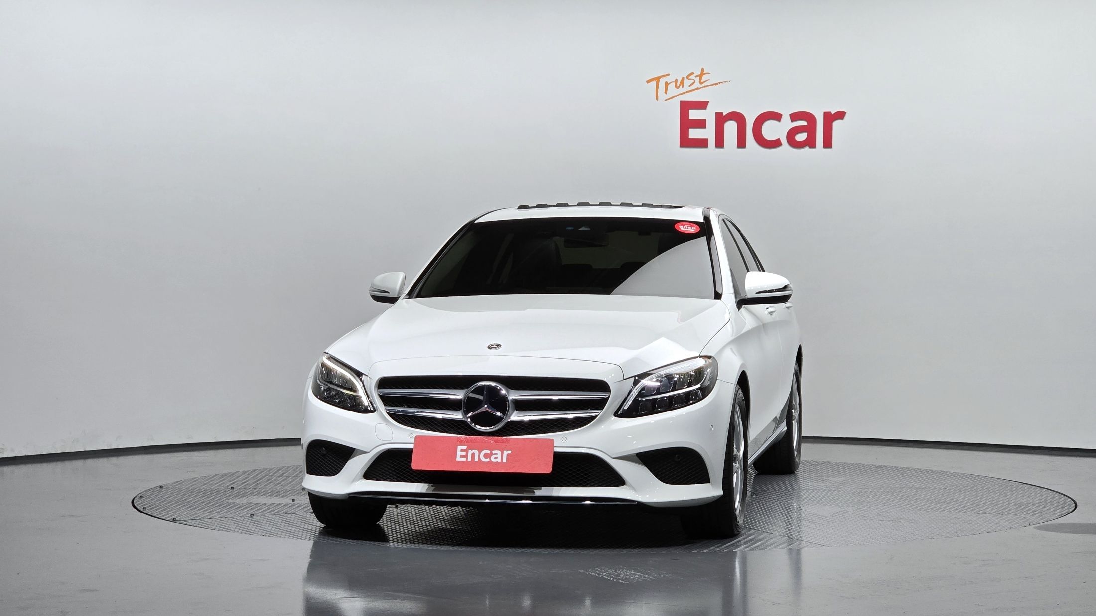 MERCEDES BENZ C-CLASS W205 2019