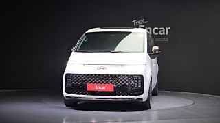 HYUNDAI STARIA 2023