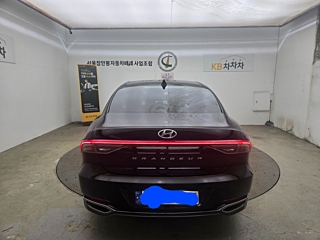 HYUNDAI GRANDEUR IG HYBRID 2021
