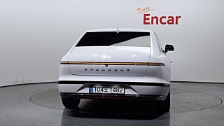 HYUNDAI GRANDEUR GN7 2022