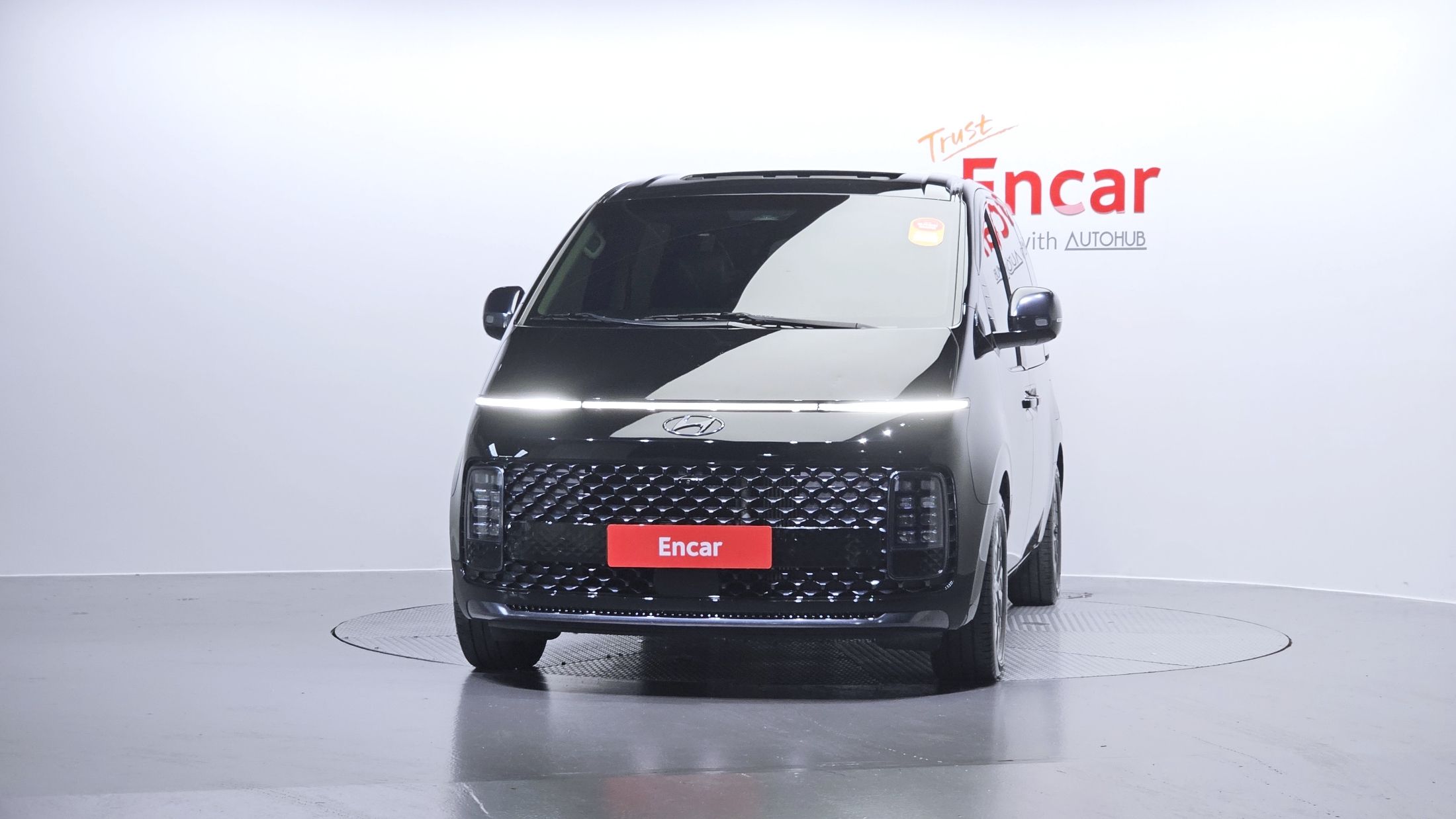 HYUNDAI STARIA 2023