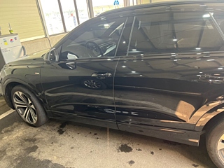 AUDI Q8 4M 2023