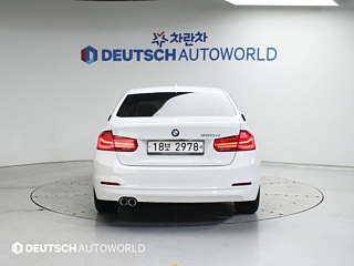 BMW 3-SERIES F30 2016