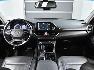 HYUNDAI GRANDEUR IG 2017