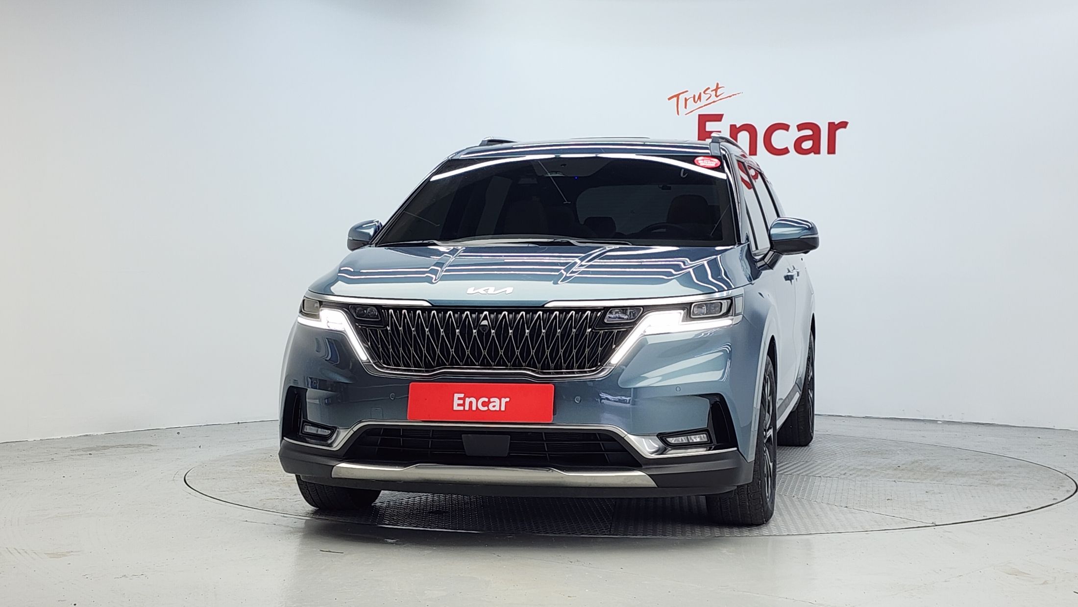 KIA CARNIVAL 2023
