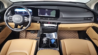KIA CARNIVAL 2023