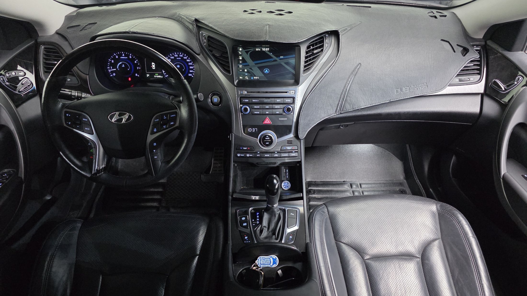 HYUNDAI GRANDEUR HG 2014