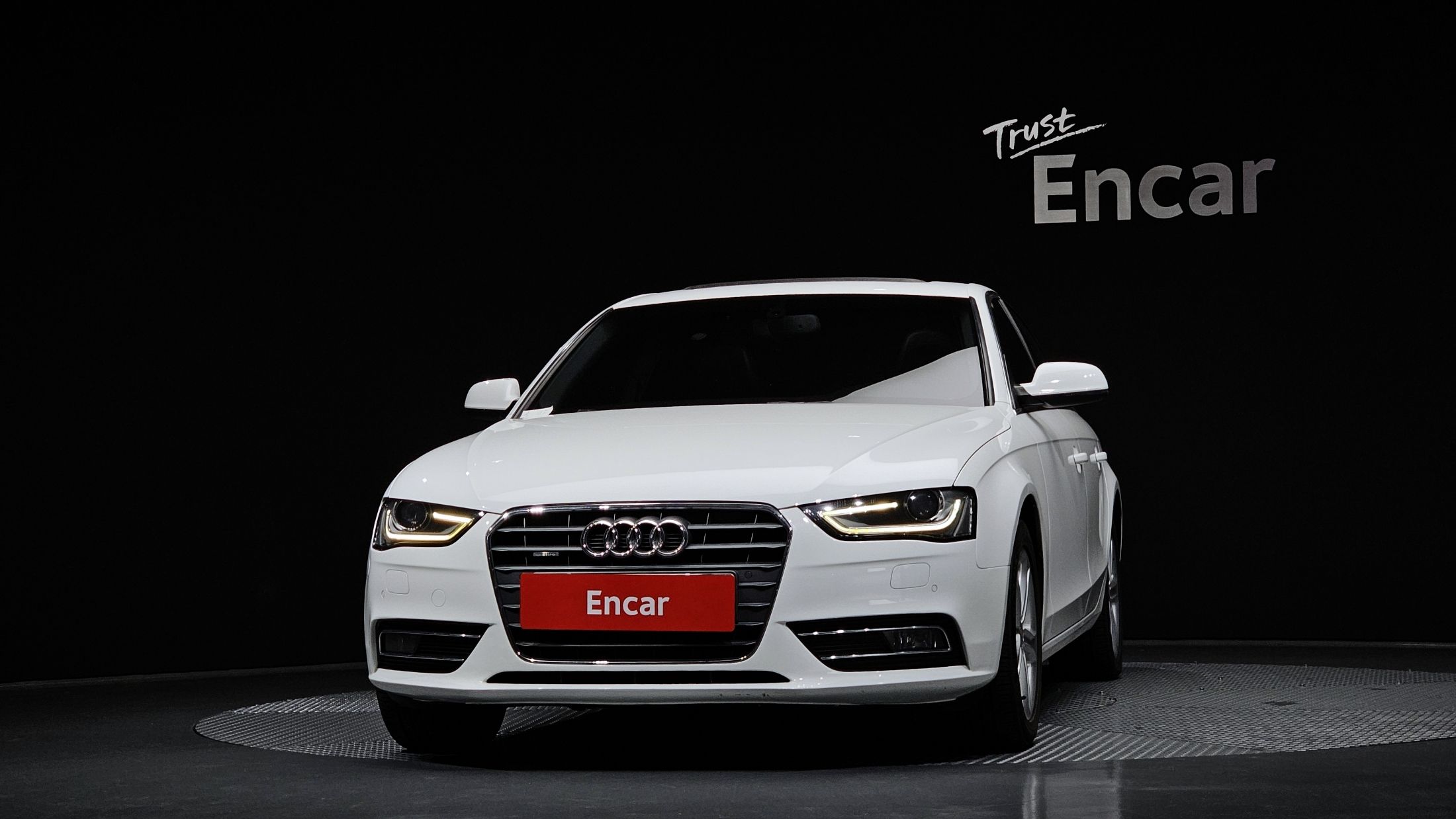 AUDI A4 2013