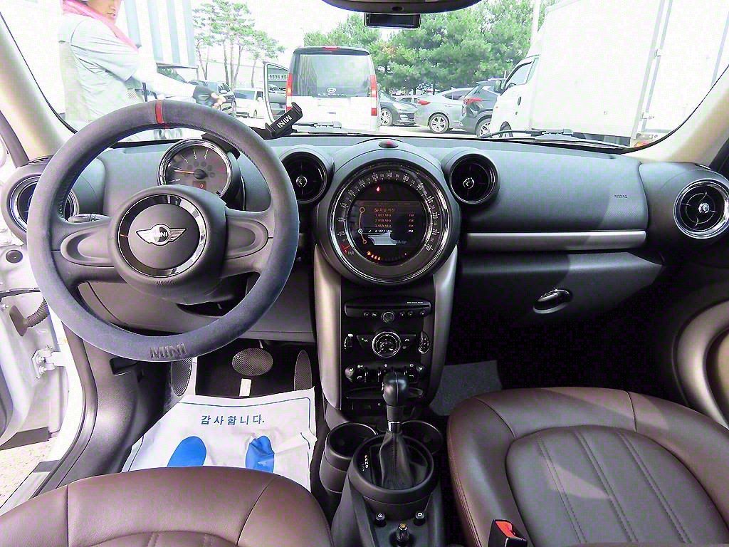 MINI COUNTRYMAN COOPER D 2015