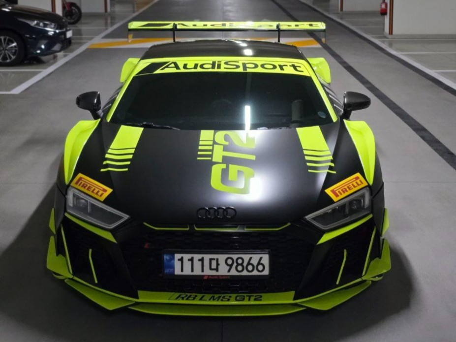 AUDI R8 4S 2017