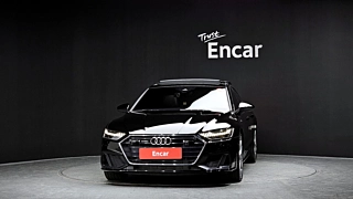 AUDI A7 4K 2020