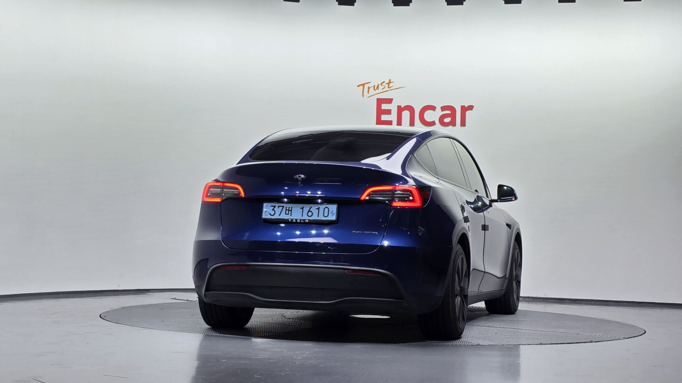 TESLA MODEL Y 2021