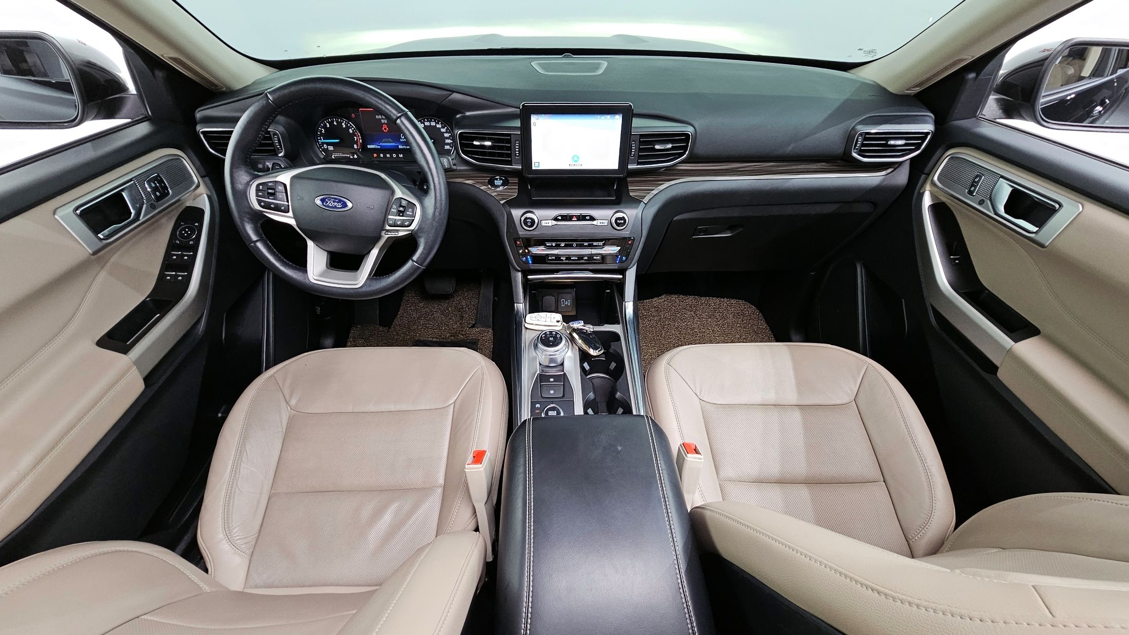FORD EXPLORER 2020