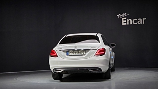 MERCEDES BENZ C-CLASS W205 2021