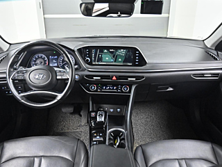 HYUNDAI SONATA DN8 2019