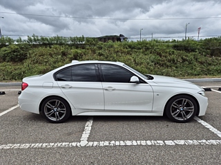 BMW 3-SERIES F30 2016