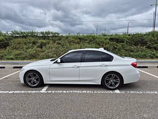 BMW 3-SERIES F30 2016