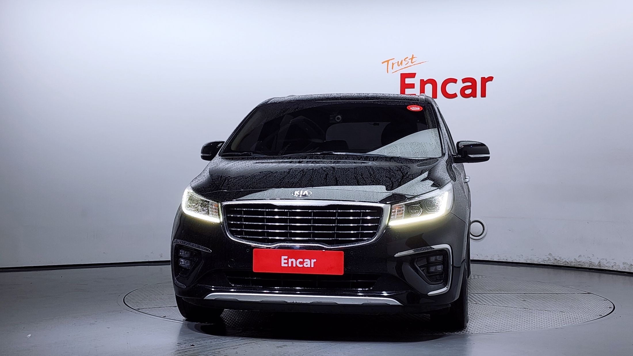 KIA CARNIVAL 2018