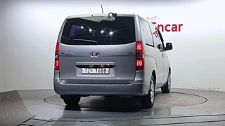 HYUNDAI STAREX GRAND 2018