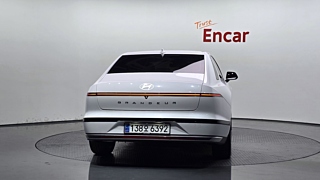 HYUNDAI GRANDEUR HYBRID GN7 2023