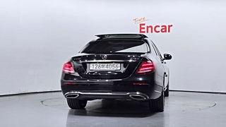MERCEDES BENZ E-CLASS W213 2020